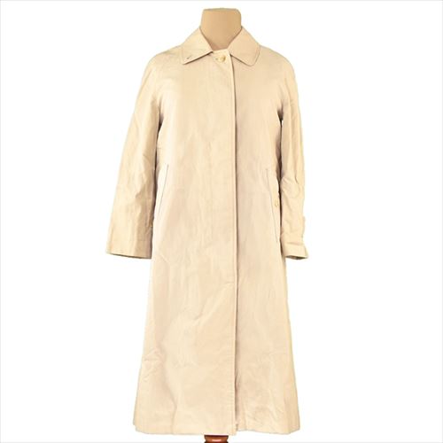 ■管理番号：T5603 ◆参考価格：円 【商品説明】 バーバリー【BURBERRY】の コートです。 定番人気のステンカラー&star;オシャレなノバチェック柄ライナーはファスナーで取り外し出