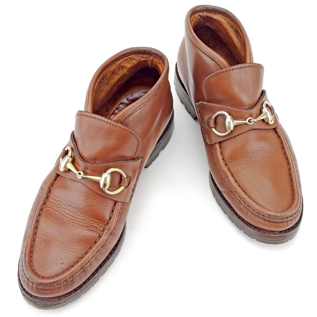 ■管理番号：A1394 ◆参考価格：円 【商品説明】 グッチ【GUCCI】の 「35サイズ」 ローファーブーツです。 定番人気のホースビット付き&star;合わせやすいブラウン系カラーです♪ 