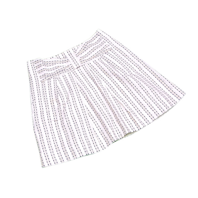 ■管理番号：C4054 ◆参考価格：円 【商品説明】 シーバイ クロエ【SEE BY CHLOE】の 「USA4サイズ」 スカートです。 ガーリーなフレアーシルエット&star;ウエスト部分の