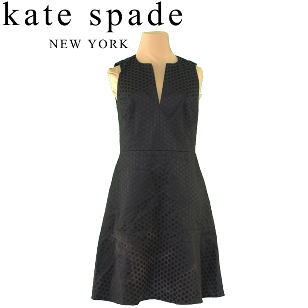 ■管理番号：B1222 ◆参考価格：円 【商品説明】 ケイト スペード【kate spade】の 「4サイズ」 ワンピースです。 レトロ感のあるドット柄&star;ガーリーなフレアーシルエット
