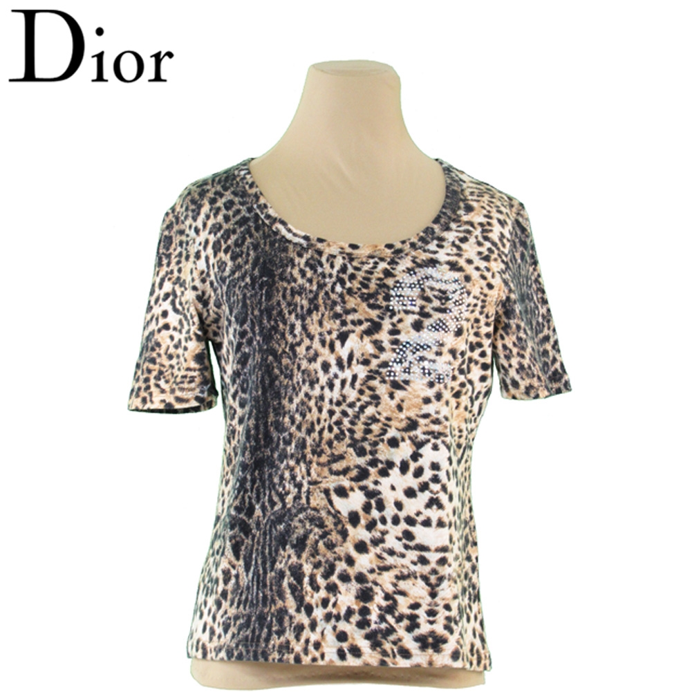 ■管理番号：H750 ◆参考価格：円 【商品説明】 ディオール【Dior】の 「USA14サイズ」 Tシャツです。 印象的なレオパード柄&star;キラキラのラインストーン付きです♪ 素材：コ