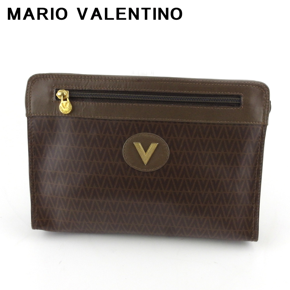 ■管理番号：L3601 ◆参考価格：円 【商品説明】 マリオ ヴァレンティノ【MARIO VALENTINO】の クラッチバッグです。 ブランドの象徴的なVマーク付き&star;貴重品と小物を