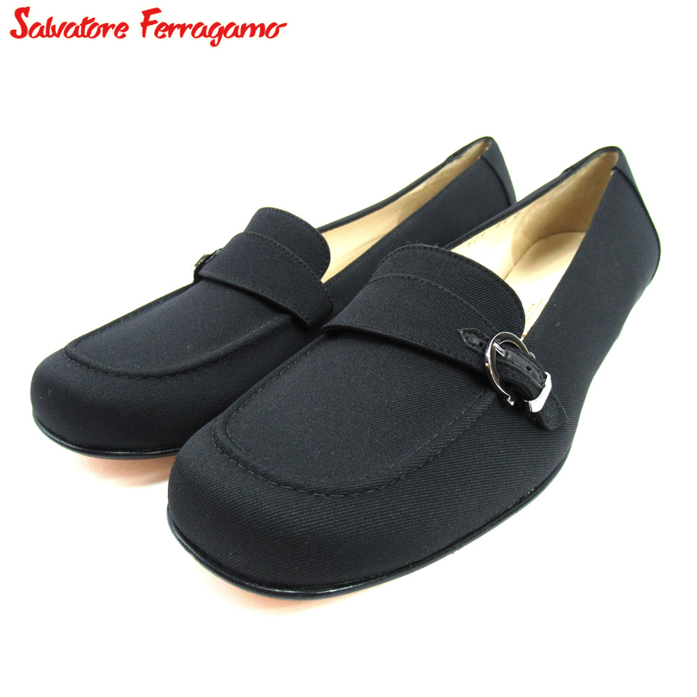 ■管理番号：T17217 ◆参考価格：円 【商品説明】 サルヴァトーレ フェラガモ【Ｆｅｒｒａｇａｍｏ】の #6ハーフ パンプスです。 ◆ランク 【8】 【8】多少の傷、汚れがあるが非常に良好な美品 